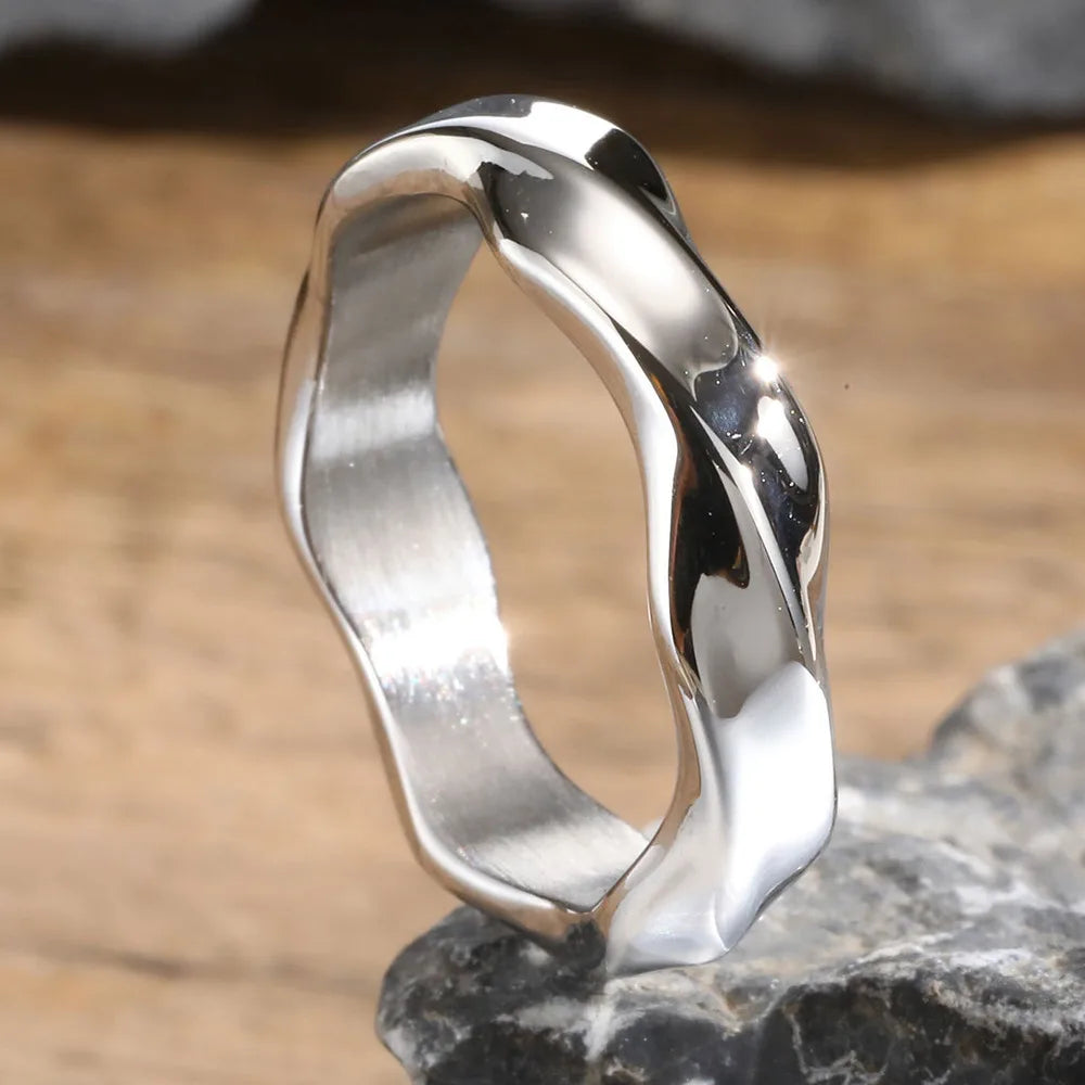 The Shadow Band Ring