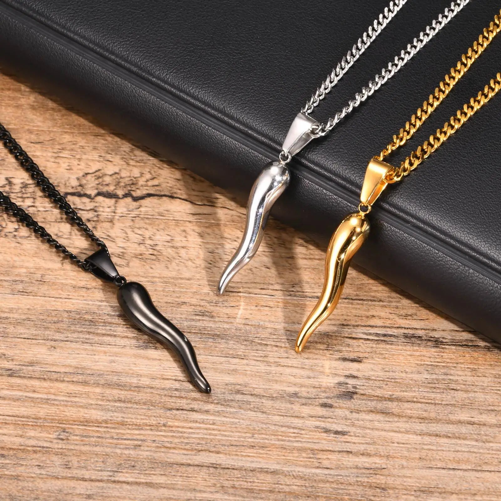 Flow Pendant Necklace