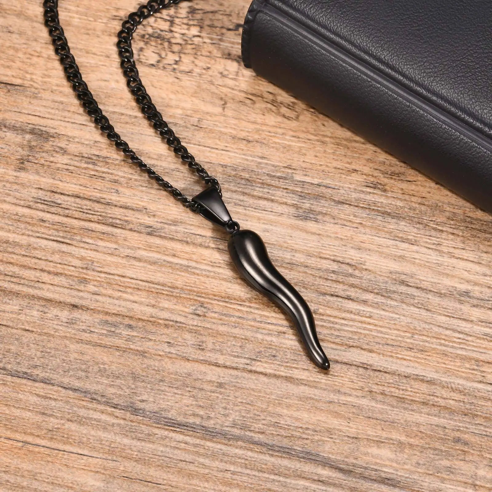 Flow Pendant Necklace